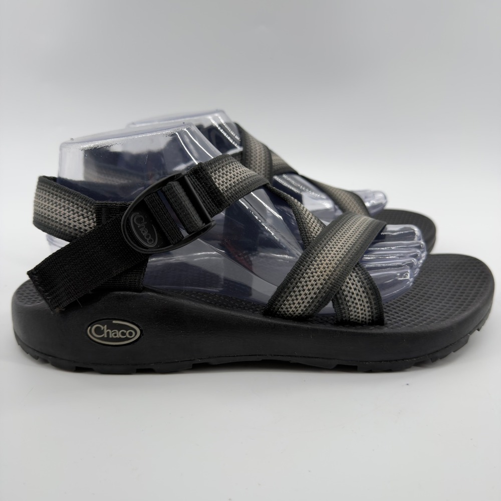 Chaco Z1 Classic Mens Sandals Size 10 Black Gray Strappy Sport Hiking Water Shoe